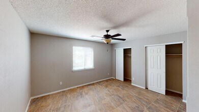 14336 Desert Sage Dr in Horizon City, TX - Building Photo - Building Photo