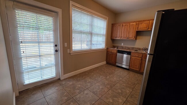 204 Shipley Alley in Fayetteville, AR - Building Photo - Building Photo