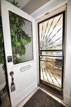 2106 Pogue Ave in Cincinnati, OH - Building Photo - Building Photo