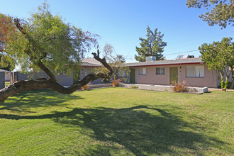 Lamar Villa Apartments in Phoenix, AZ - Building Photo - Building Photo