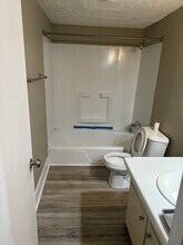 3209 Tallywood Dr in Fayetteville, NC - Foto de edificio - Building Photo