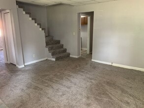 121 E Main St in Williamsville, IL - Building Photo - Building Photo