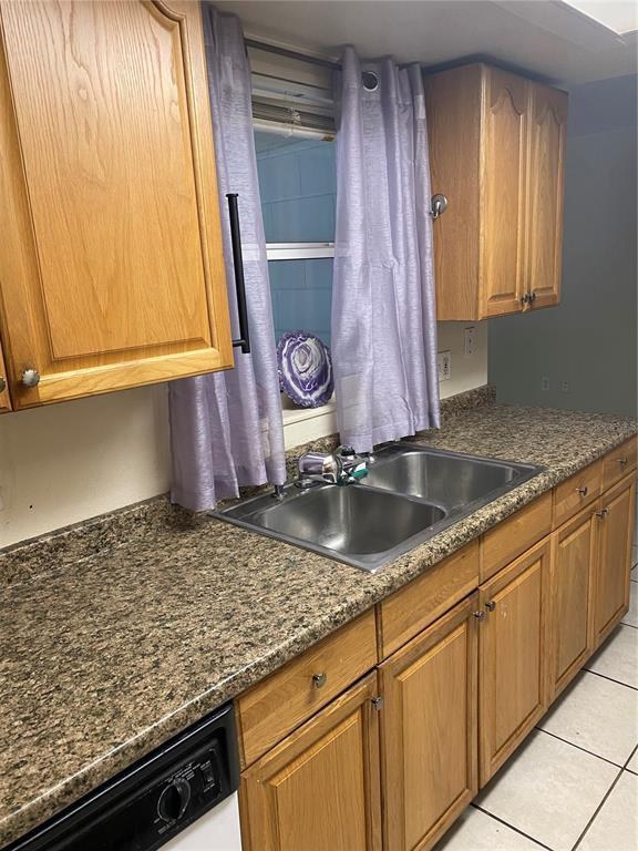 322 Black Oak Ct in Seffner, FL - Building Photo - Building Photo