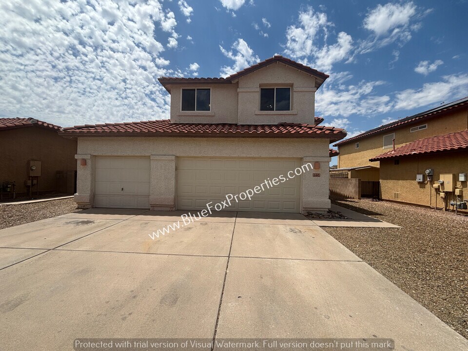 8938 E Sugar Sumac St in Tucson, AZ - Building Photo