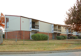 Tulsa Pythian Manor in Tulsa, OK - Building Photo - Building Photo