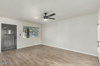 721 E Montebello Ave in Phoenix, AZ - Building Photo - Building Photo