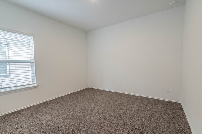 property at 4014 Windstone Gln Wy