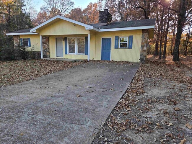156 Pottawattamie Dr in Cherokee Village, AR - Building Photo - Building Photo