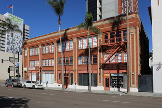 Library Lofts in San Diego, CA - Building Photo - Primary Photo