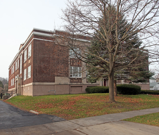 School House Apartments in Whitesboro, NY - Building Photo - Building Photo