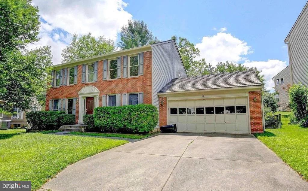 4 Red Granite Ct in Gaithersburg, MD - Building Photo