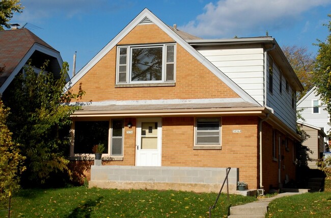 property at 3036 S Delaware Ave