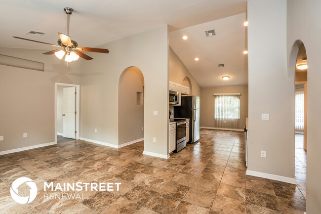1383 Eppinger Dr in Port Charlotte, FL - Building Photo - Building Photo