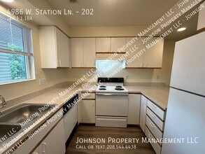 4986 W Station Ln in Boise, ID - Building Photo - Building Photo