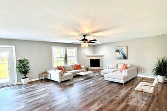 9465 Santa Clara Cir in Plain City, OH - Building Photo - Building Photo
