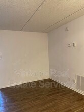 1303 83rd Ave N in St. Petersburg, FL - Building Photo - Building Photo