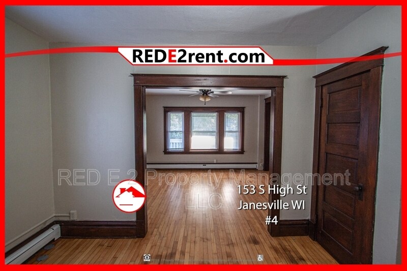 153 S High St in Janesville, WI - Building Photo