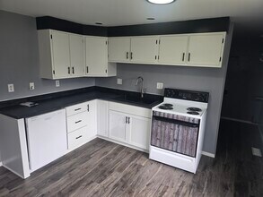 1300 S Colony Dr in Yorktown, IN - Building Photo - Building Photo