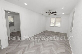 730 E Hanlon St-Unit -Apt A in Tampa, FL - Building Photo - Building Photo