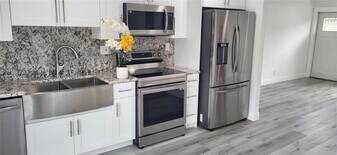3421 NE 5th Ave in Pompano Beach, FL - Building Photo