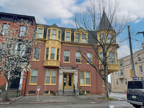 267 - 269 E Market St in York, PA - Building Photo - Building Photo