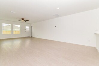 1032 Calley Pear Trl, Unit 2307-A in Princeton, TX - Building Photo - Building Photo