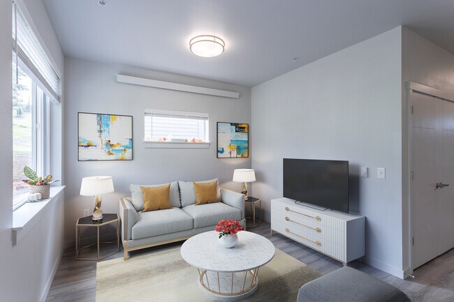 5 Points Apartments in Vancouver, WA - Foto de edificio - Building Photo
