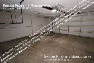 2452 Manzanita Dr in Oxnard, CA - Building Photo - Building Photo