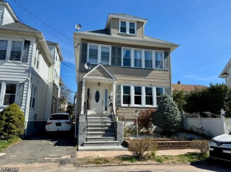 70 Elliot St in Passaic, NJ - Building Photo