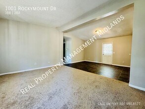 1001 Rockymount Rd in Columbia, SC - Building Photo - Building Photo