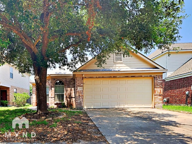 property at 15403 Hickory Dale St