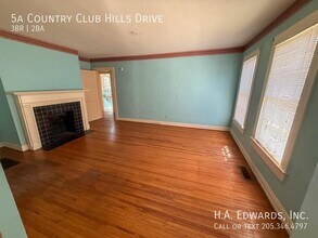 5a Country Club Hills Dr in Tuscaloosa, AL - Building Photo - Building Photo