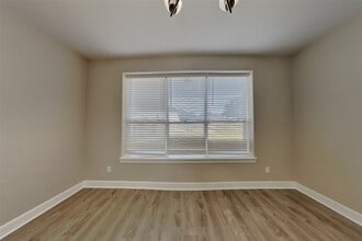 4718 Wild Bluebonnet Way in Houston, TX - Building Photo - Building Photo