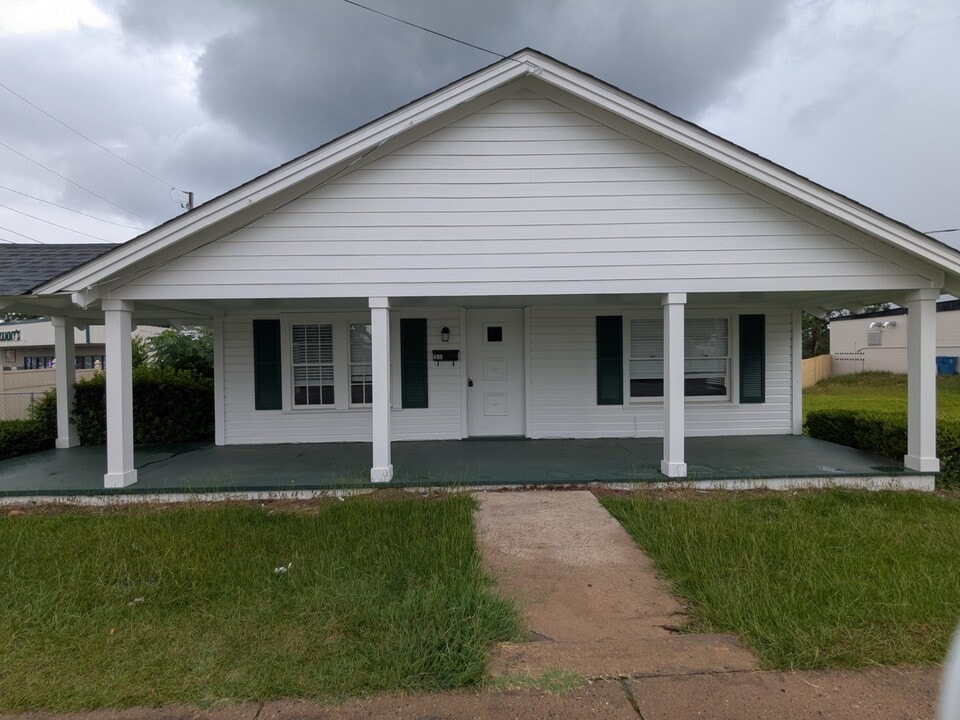 609 North St W in Vidalia, GA - Building Photo