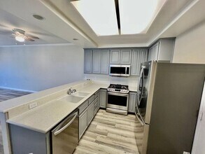 1045 Beryl St in San Diego, CA - Building Photo - Building Photo