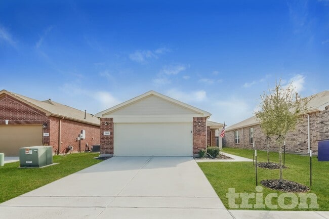 property at 20660 Dunrobin Dr