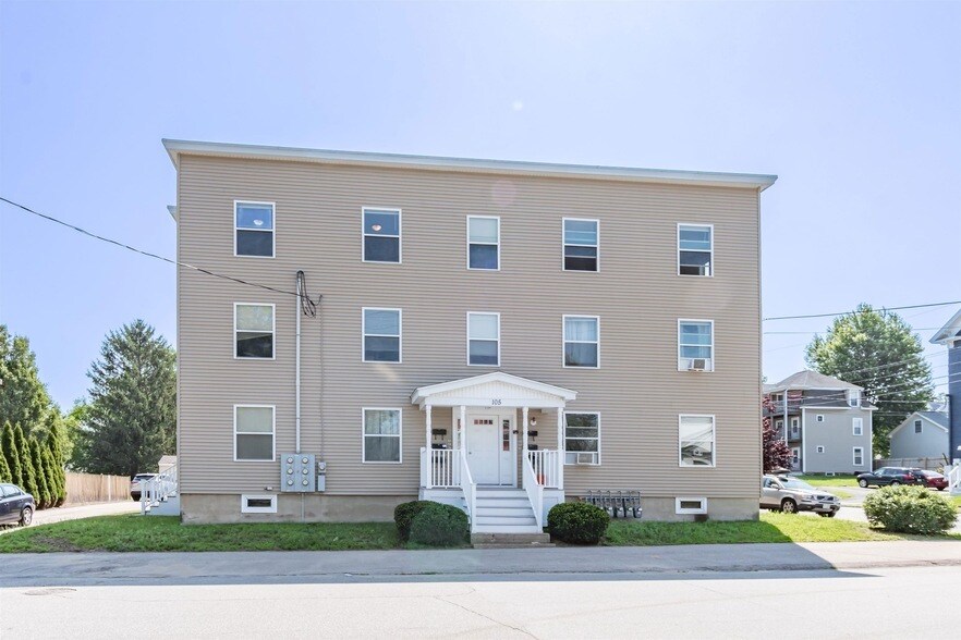 105 Taylor St, Unit 3S in Manchester, NH - Foto de edificio