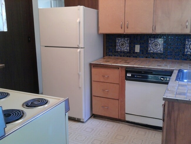 5500 12th Ave NE in Seattle, WA - Building Photo - Building Photo