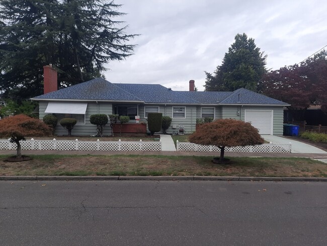 property at 3505 NE Ainsworth St