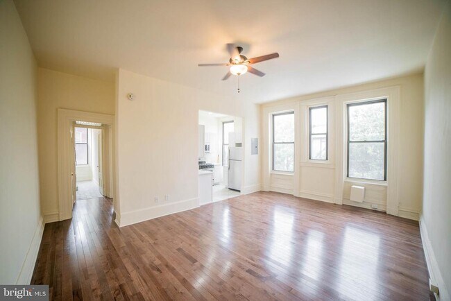 269 S 17th St in Philadelphia, PA - Building Photo - Building Photo