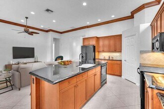 8597 Via Brilliante in Wellington, FL - Building Photo - Building Photo