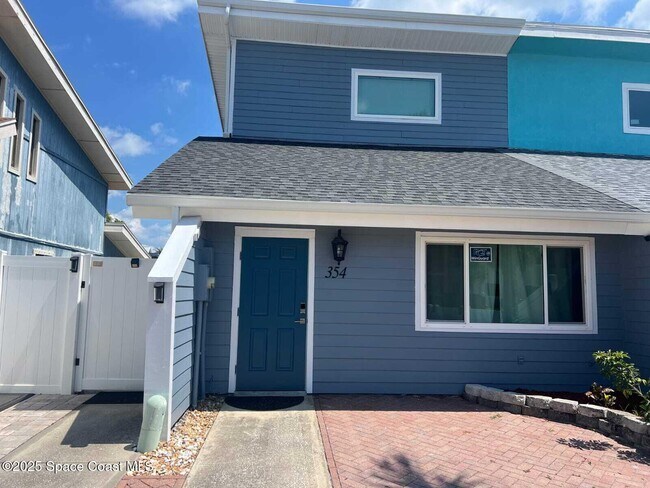 354 Chandler St in Cape Canaveral, FL - Foto de edificio - Building Photo