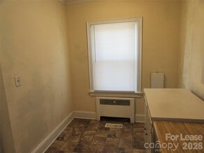 216 Harrill St in Statesville, NC - Building Photo - Building Photo