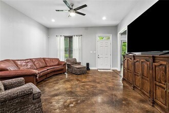 1605 Labarre St in Mandeville, LA - Building Photo - Building Photo