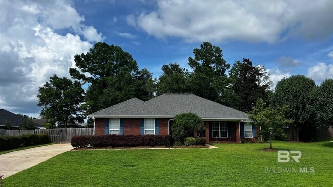 property at 126 Destrehan Rd