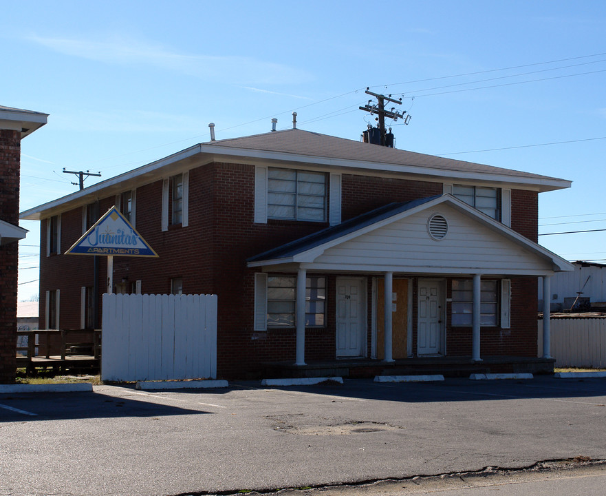 701-709 Lenora St in Jacksonville, AR - Building Photo