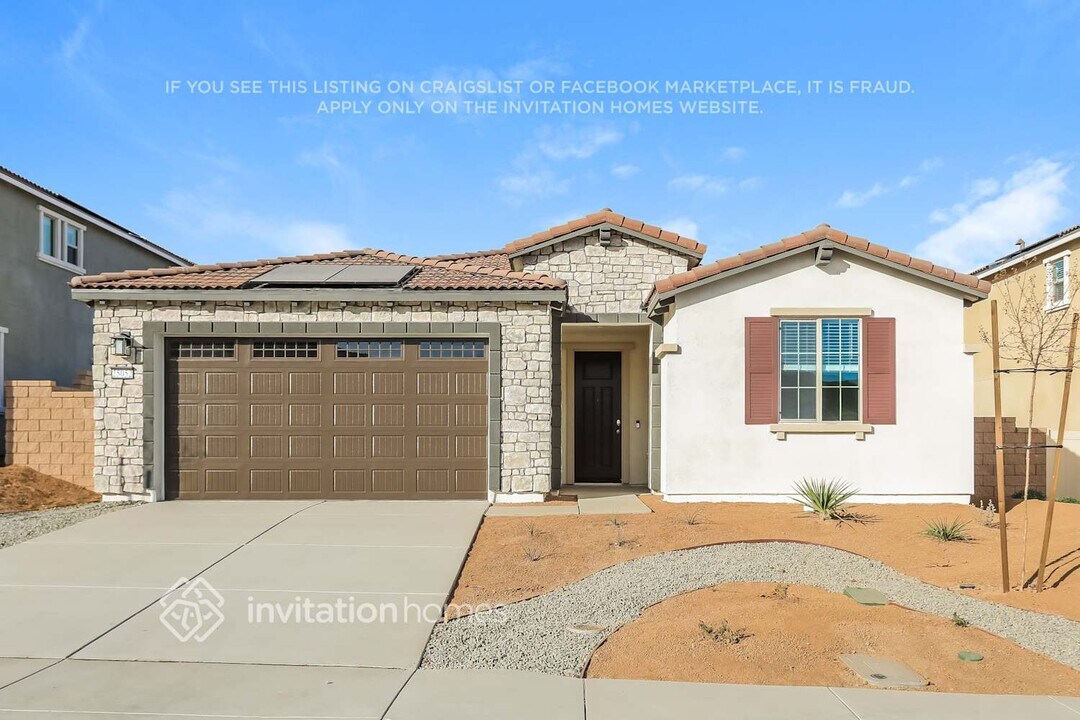 25052 Breccia Wy in Menifee, CA - Building Photo