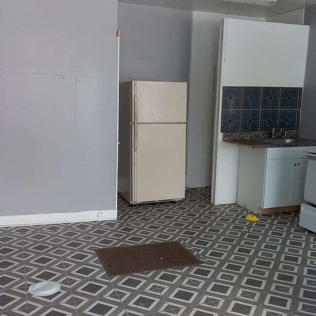 727 Park Ave in Syracuse, NY - Foto de edificio - Building Photo