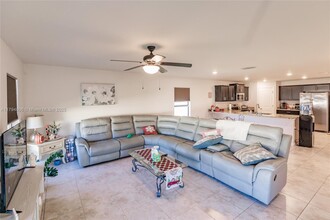 2705 NW 5th Terrace in Cape Coral, FL - Building Photo - Building Photo