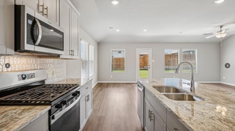 2120 Rannoch St in Sherman, TX - Building Photo